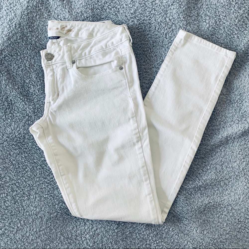 American Eagle White Skinny Jeans